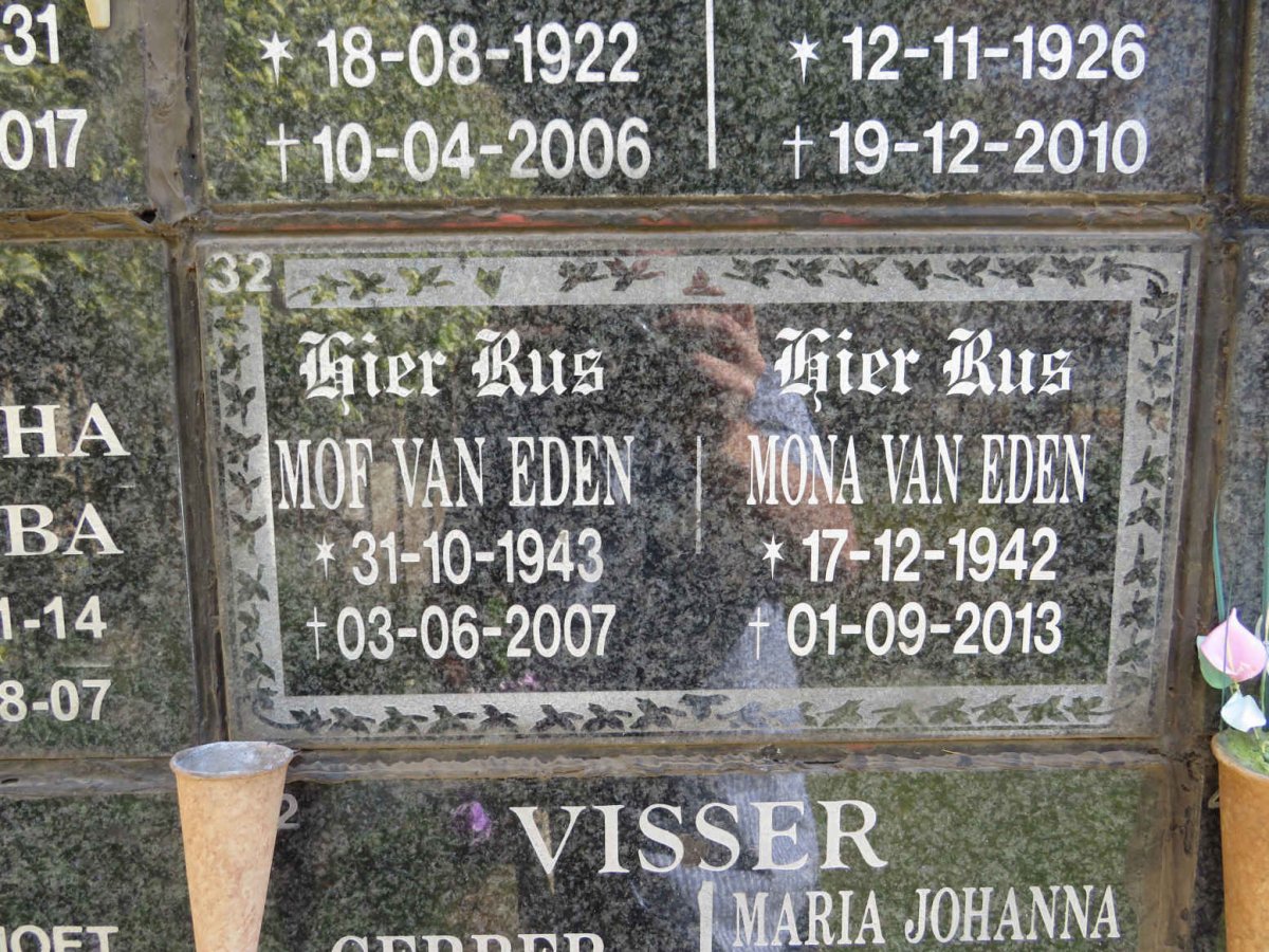 EDEN Mof, van 1943-2007 &amp; Mona 1942-2013