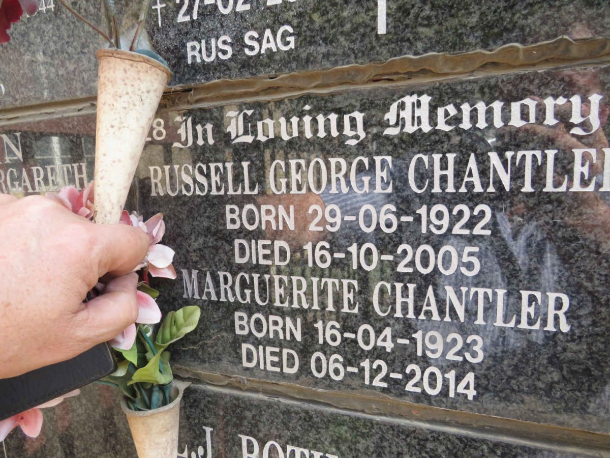 CHANTLER Russell George 1922-2005 &amp; Marguerite 1923-2014
