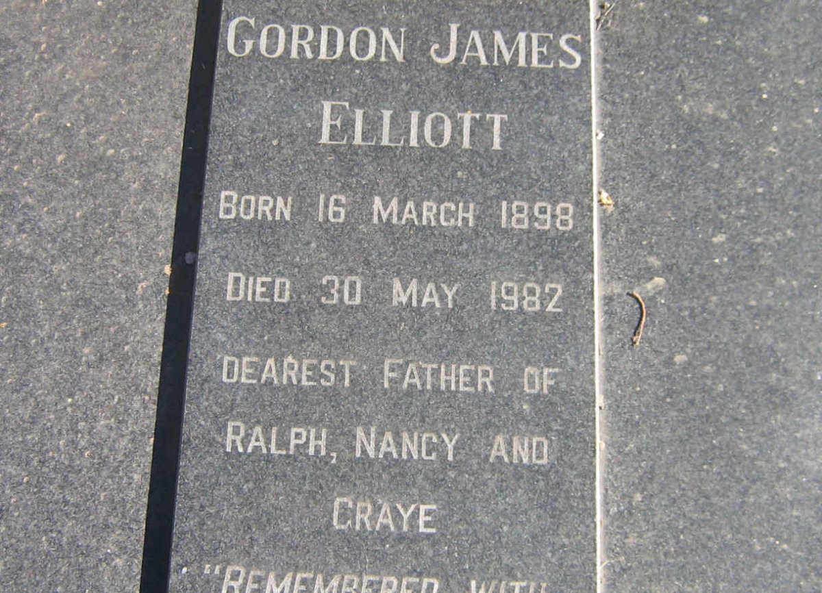 ELLIOT Gordon James 1898-1982