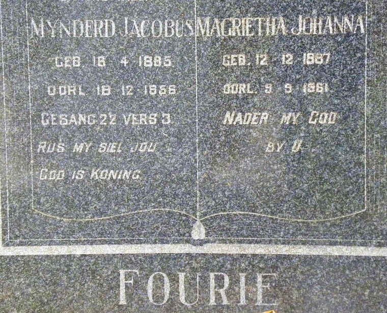 FOURIE Mynderd Jacobus 1885-1956 &amp; Margrietha Johanna 1887-1961