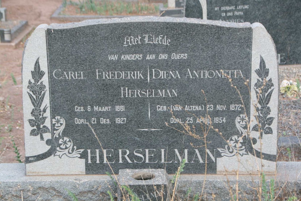 HERSELMAN Carel Frederik 1861-1927 &amp; Diena Antionetta VAN ALTENA 1872-1954