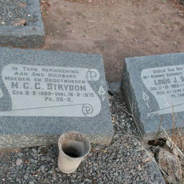 STRYDOM Louis J. 1885-1952 &amp; M.C.C. 1889-1975