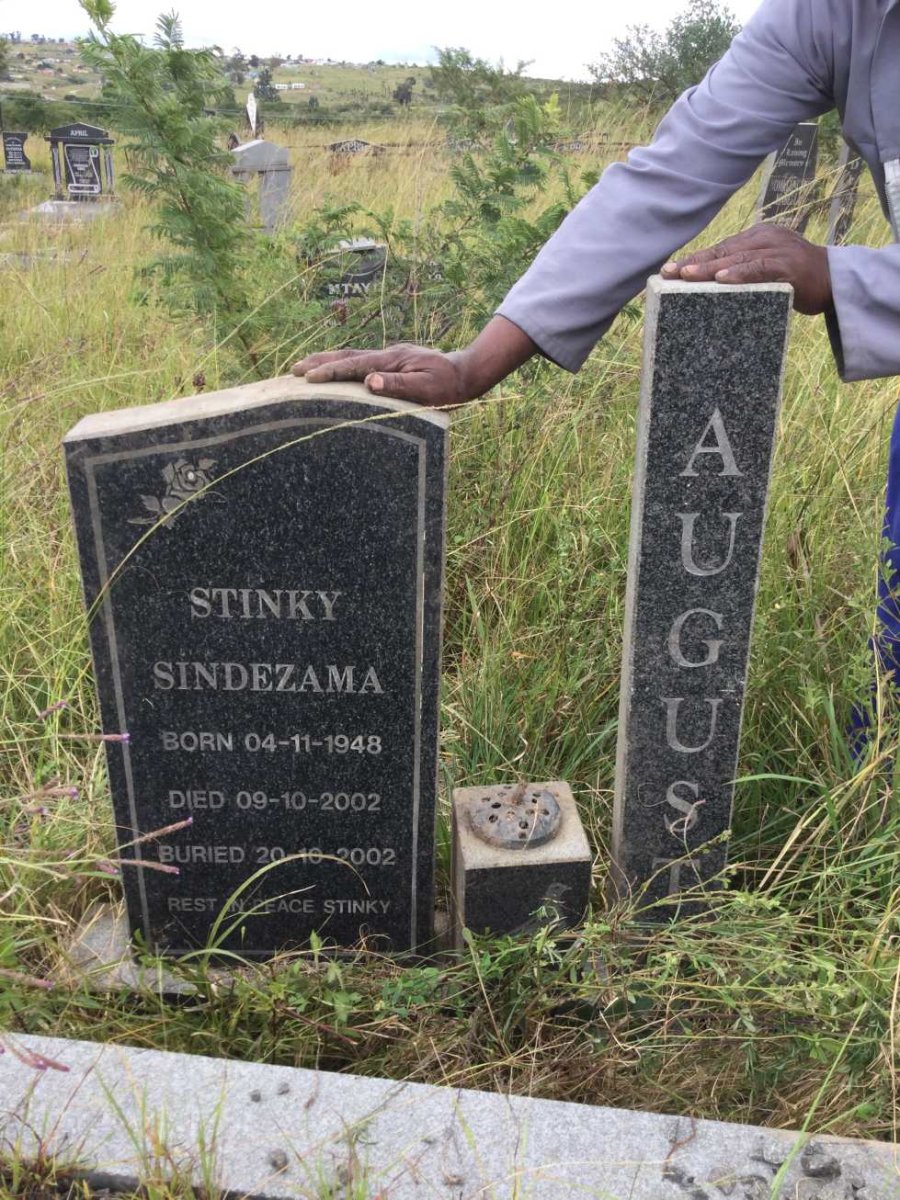 AUGUST Stinky Sindezama 1948-2002