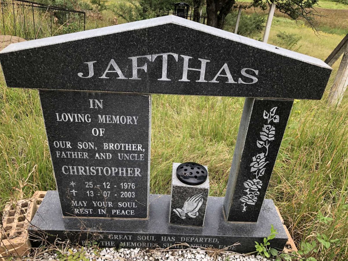 JAFTHAS Christopher 1976-2003