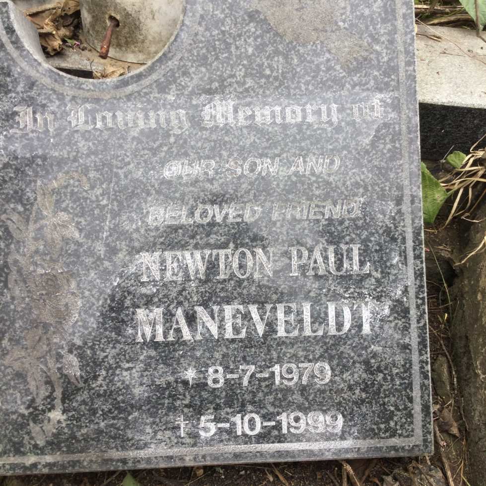 MANEVELDT Newton Paul 1979-1999
