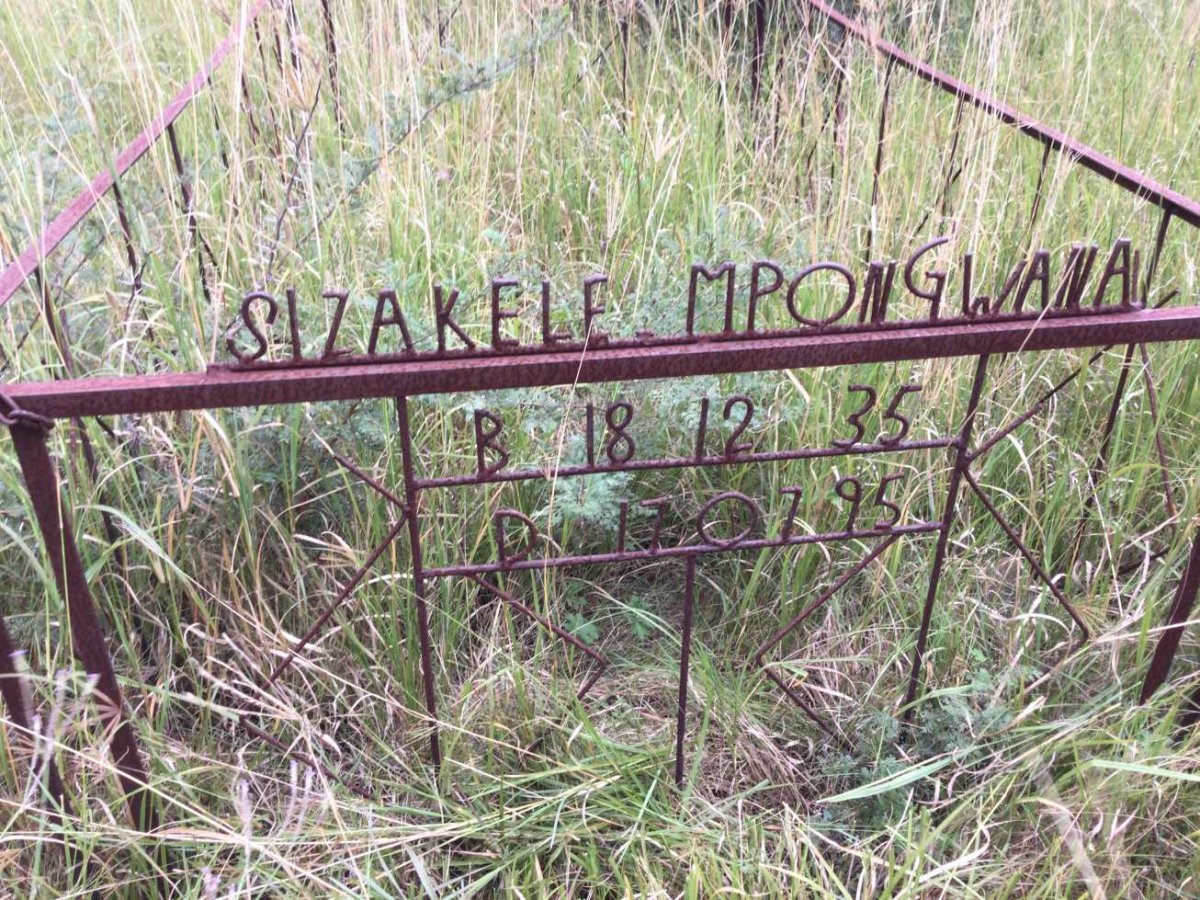 MPONGWANA Sizakele 1935-1995