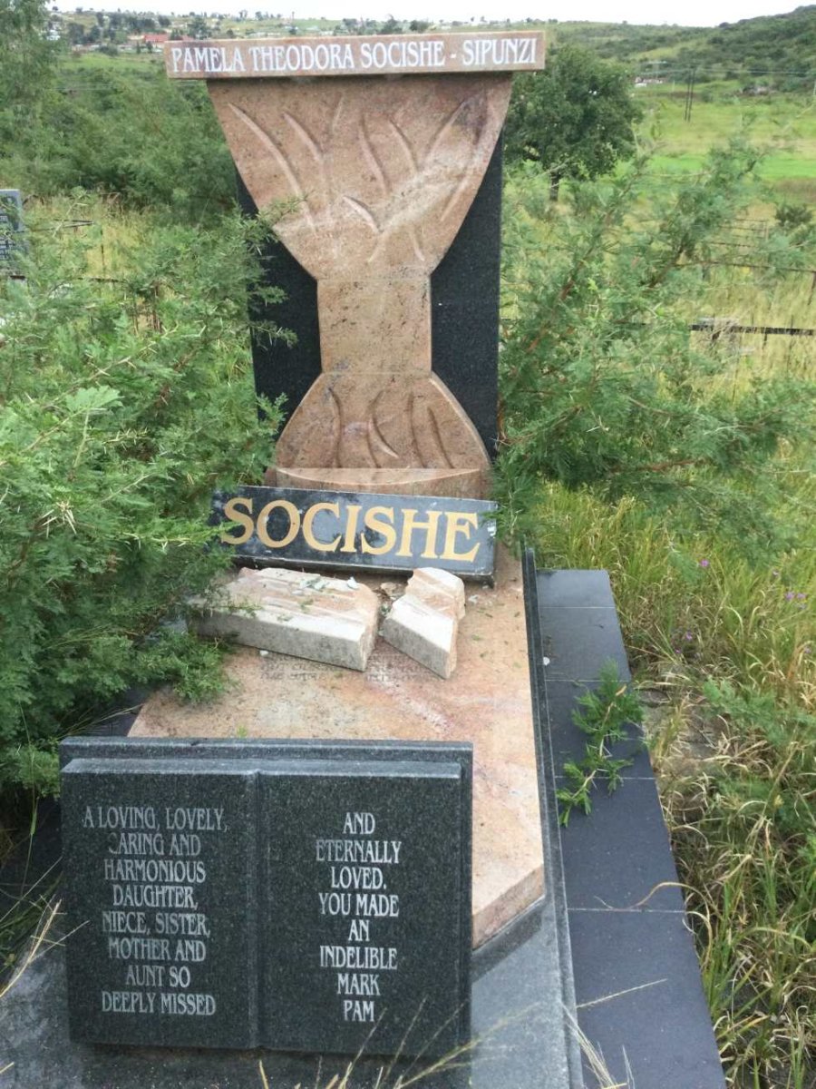 SOCISHE Pamela Theodora