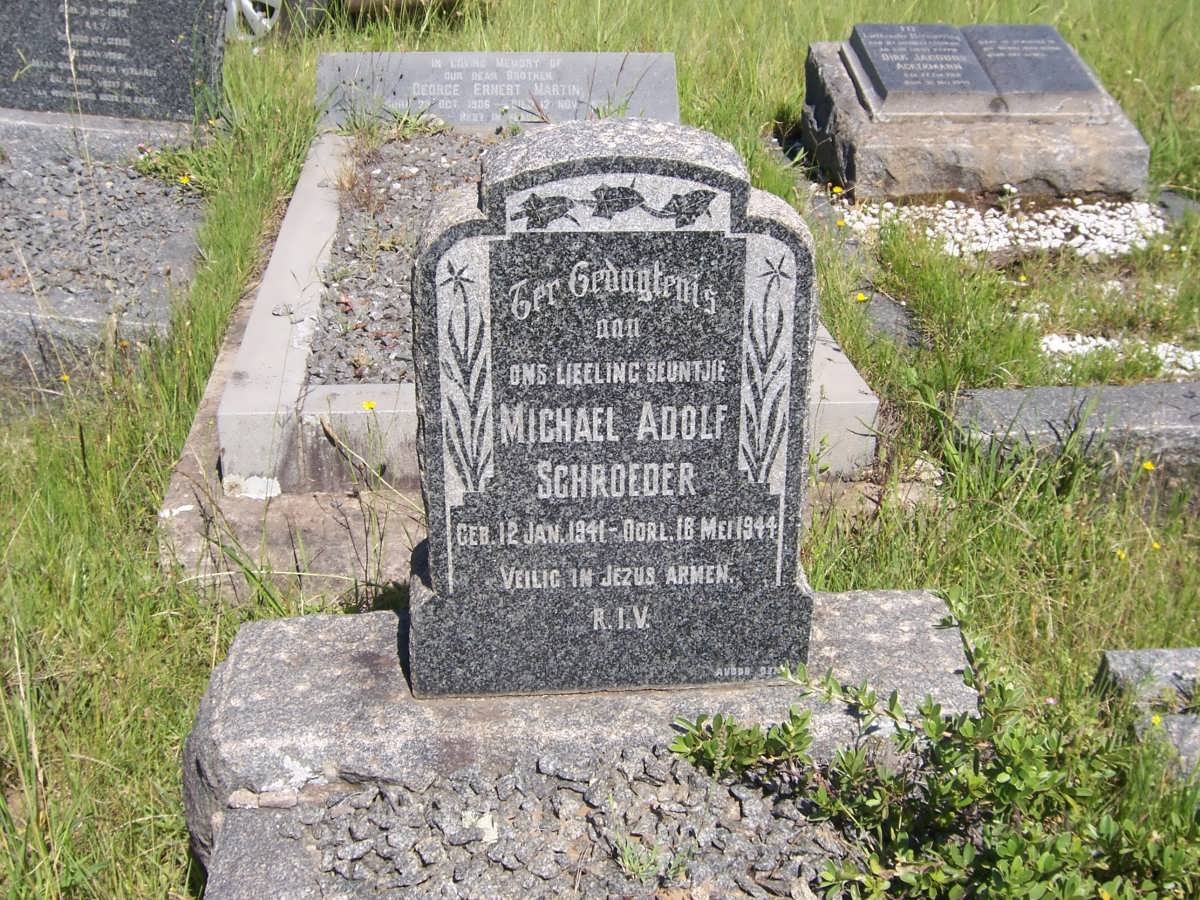 SCHROEDER Michael Adolf 1941-1944