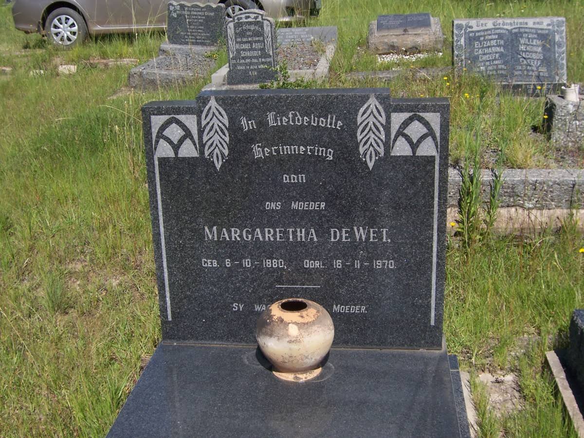 WET Margaretha, de 1880-1970