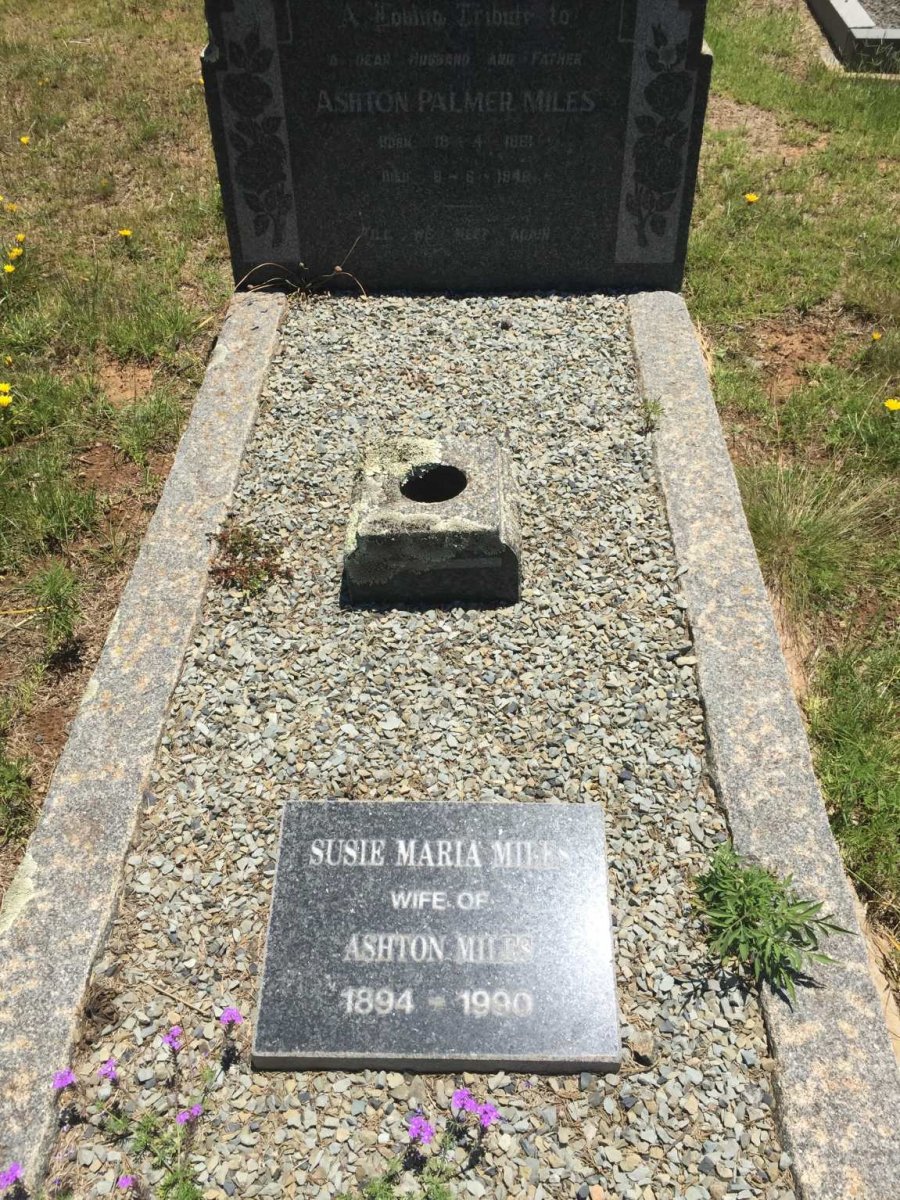 MILES Ashton Palmer 1881-1948 &amp; Susan Maria 1894-1990