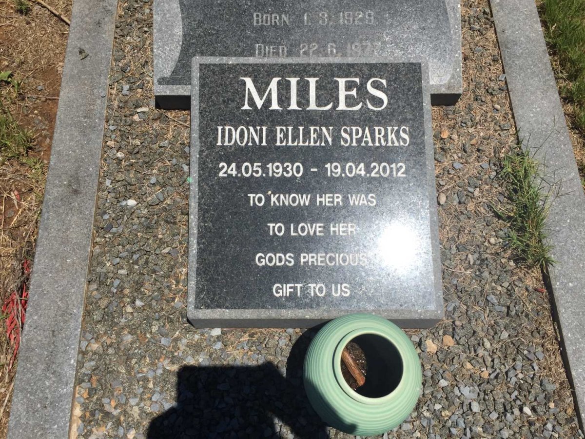 MILES Idoni Ellen Sparks 1930-2012