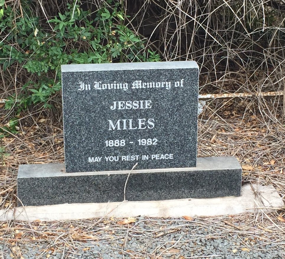 MILES Jessie 1888-1982