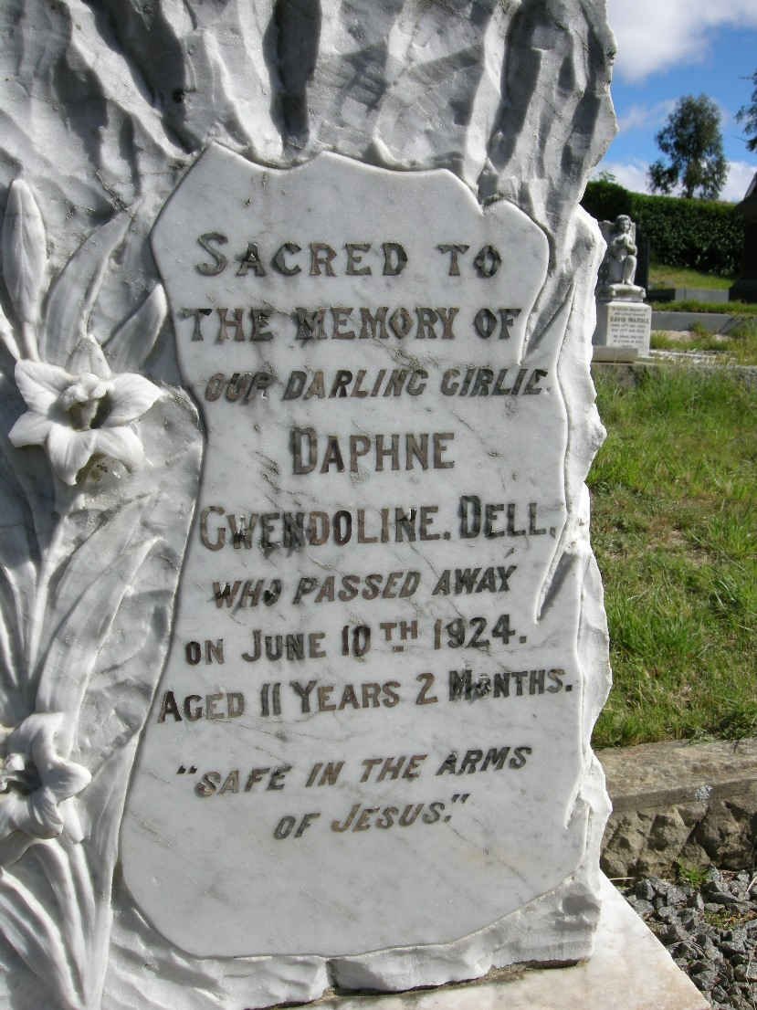 DELL Daphne Gwendoline -1924