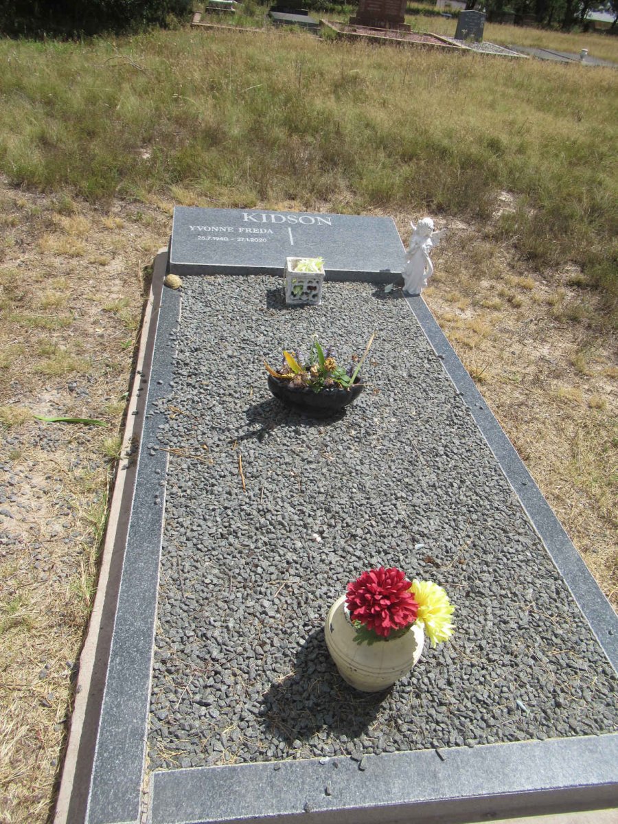 KIDSON Yvonne Freda 1940-2020