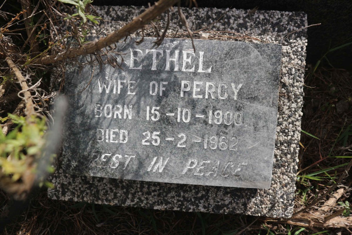 JAMES Ethel 1900-1962