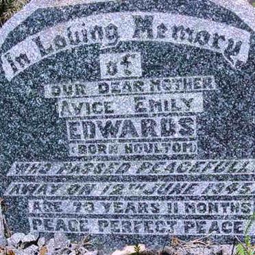 EDWARDS Avice Emily nee HOULTOM -1945