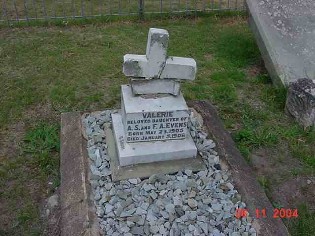EVANS Valerie 1905-1906
