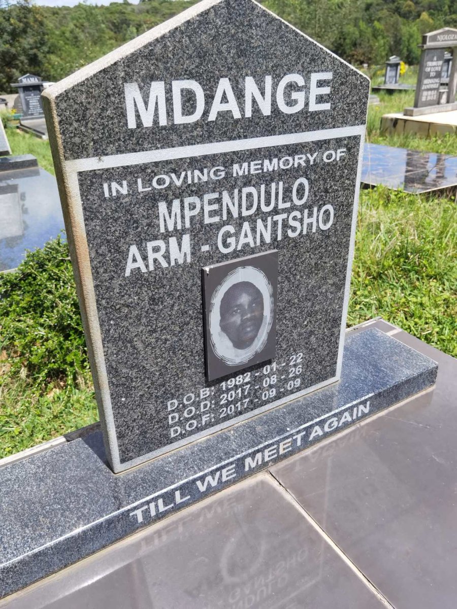 MDANGE Mpendulo Arm-Gantsho 1982-2017