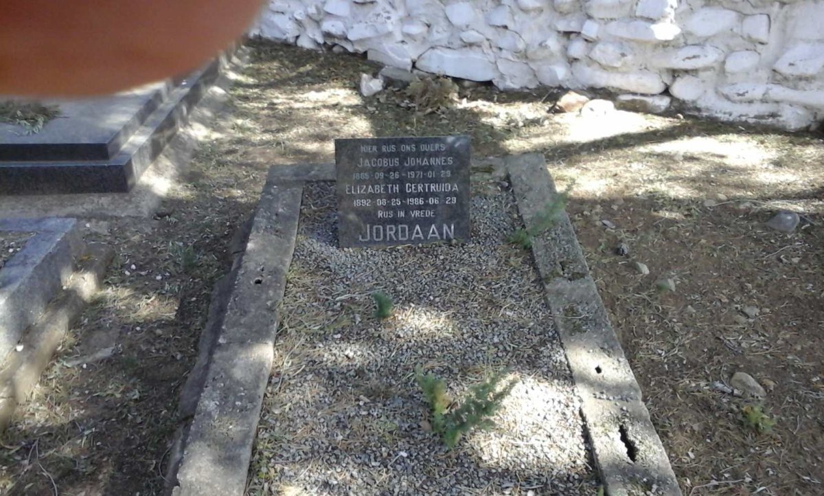 JORDAAN Jacobus Johannes 1885-1971 &amp; Elizabeth Gertruida 1892-1986
