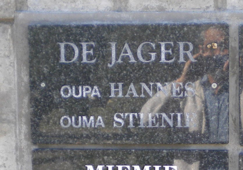 JAGER Hannes, de &amp; Stienie