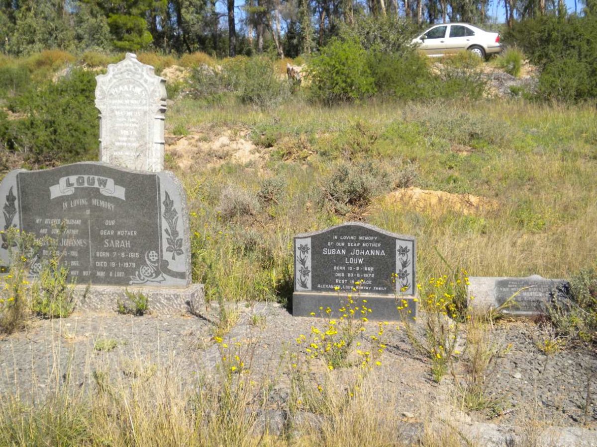 LOUW Adri?? Johannes 1910-196? &amp; Sarah 1915-1979 :: LOUW Susan Johanna 1892-1972