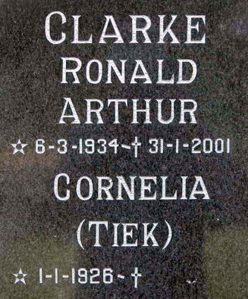 CLARKE Ronald Arthur 1934-2001 &amp; Cornelia 1926-