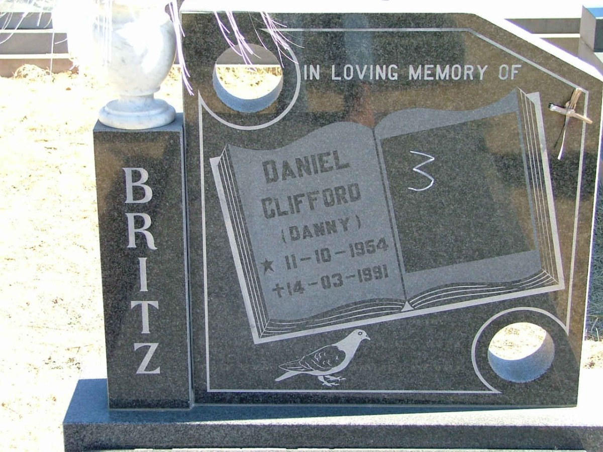 BRITZ Daniel Clifford 1954-1991