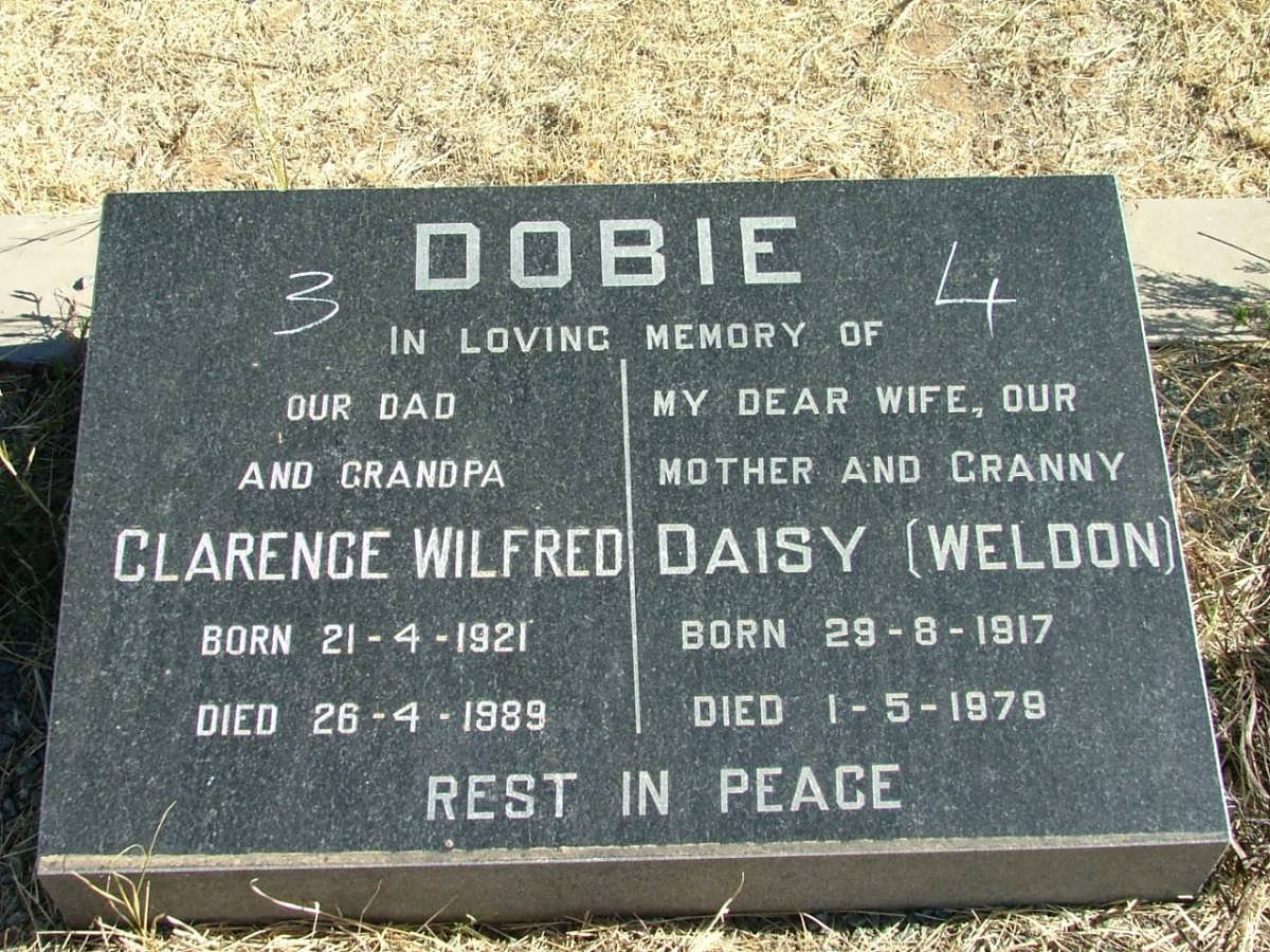 DOBIE Clarence Wilfred 1921-1989 &amp; Daisy WELDON 1917-1979