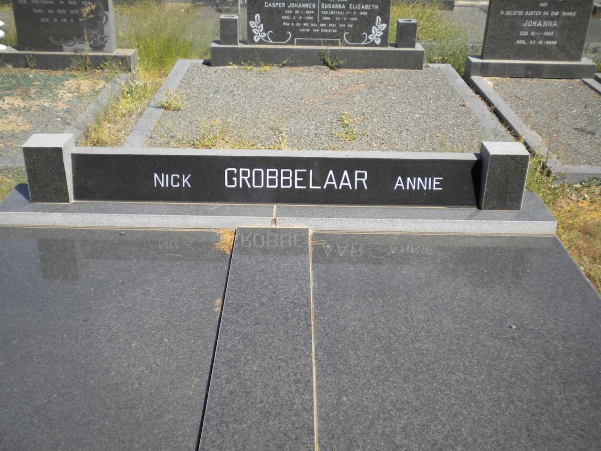 GROBBELAAR Nick &amp; Annie
