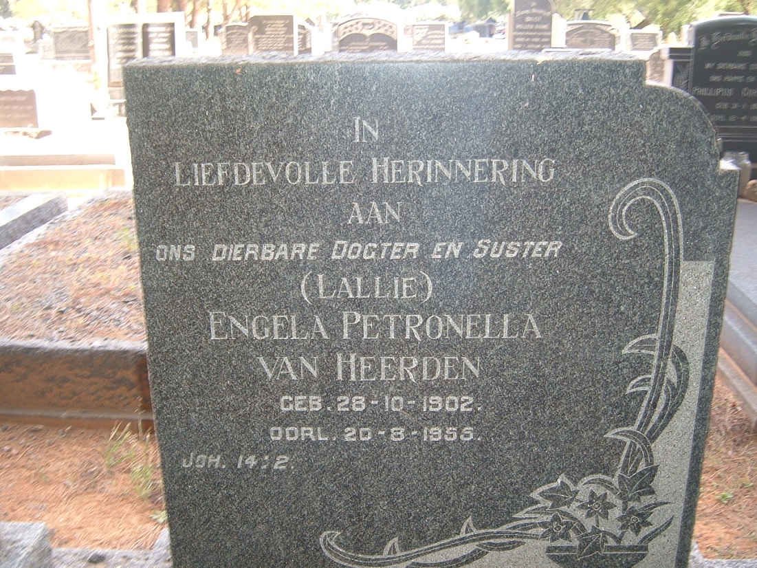 HEERDEN Engela Petronella, van 1902-1955