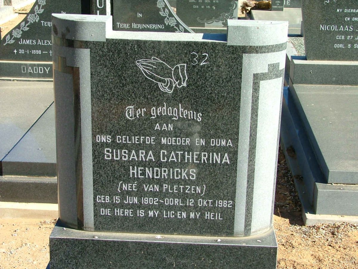 HENDRICKS Susara Catherina nee VAN PLETZEN 1902-1982
