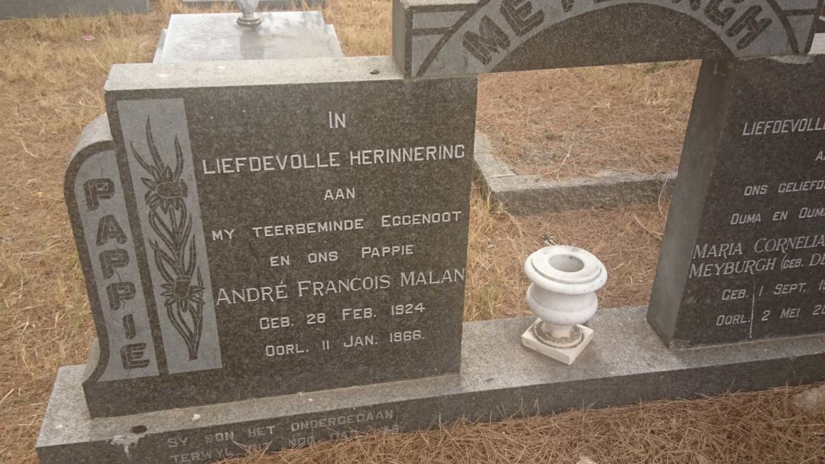 MEYBURGH André Francois Malan 1924-1966 &amp; Maria Cornelia Susanna DE LANGE 1924-2011