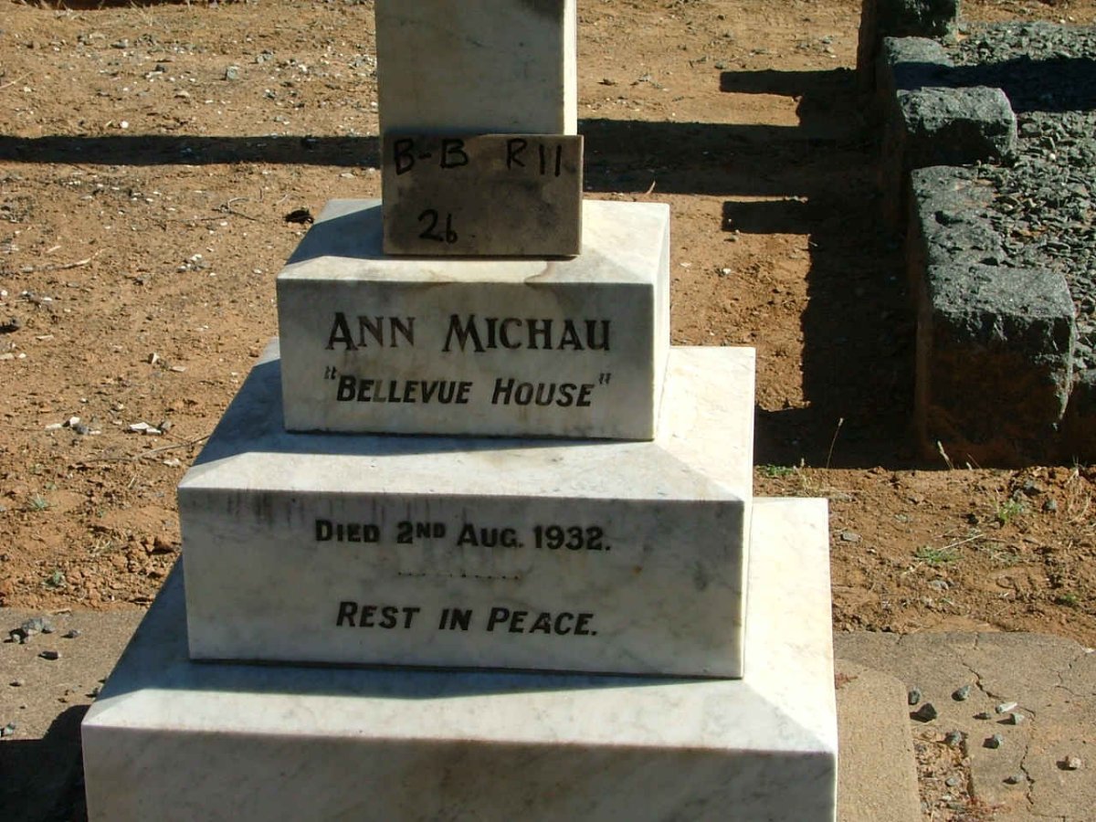 MICHAU Ann -1932