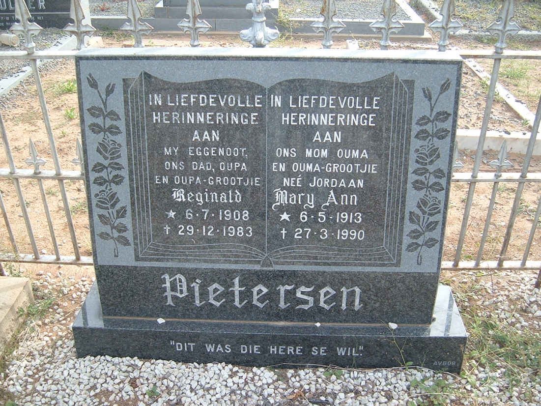 PIETERSEN Reginald 1908-1983 &amp; Mary Ann JORDAAN 1913-1990