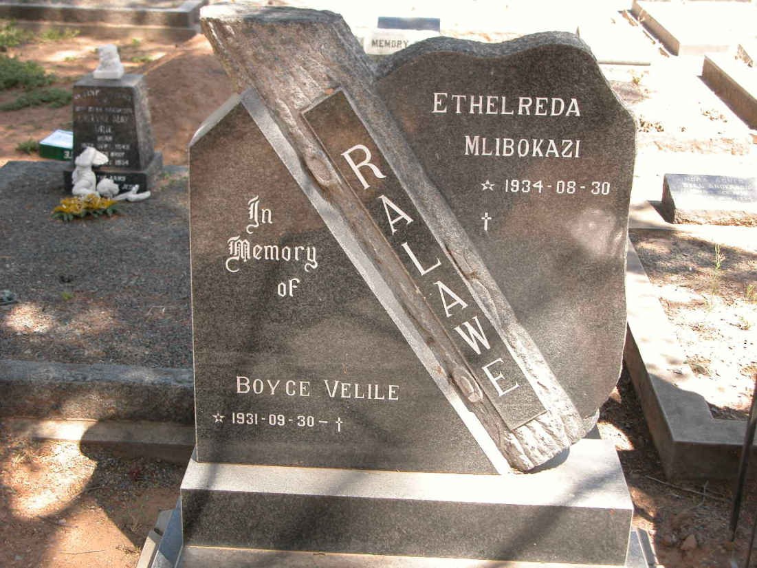 RALAWE Boyce Velile 1931- &amp; Ethelreda Mlibokazi 1934-