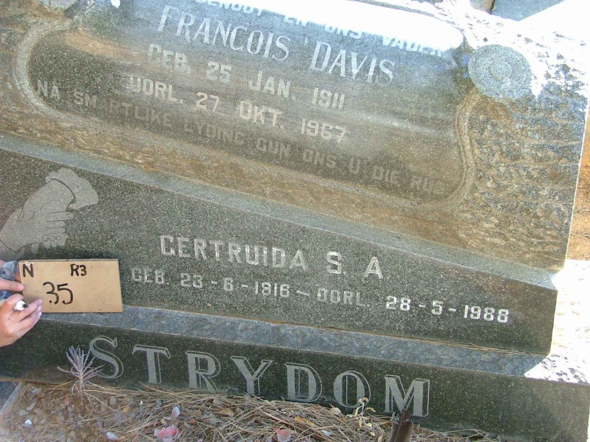 STRYDOM Francois Davis 1911-1967 &amp; Gertruida S.A.1916-1988