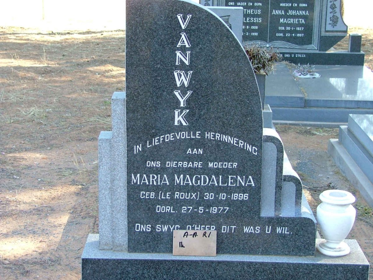 WYK Maria Magdalena, van nee LE ROUX 1896-1977