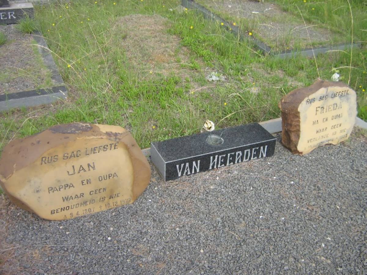 HEERDEN Jan, van 1907-1977 &amp; Frieda 1921-1983