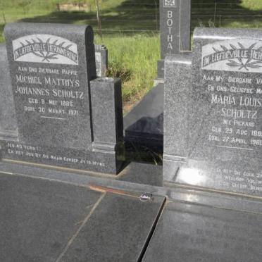 SCHOLTZ Michiel Matthys Johannes 1886-1971 &amp; Maria Louisa PICKARD 1889-1960
