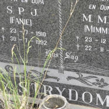 STRYDOM S.P.J. 1910-1992 &amp; M.M.E. 1910-1996