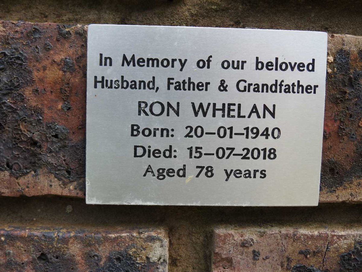 WHELAN Ron 1940-2018