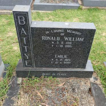 BATTYE Ronald William 1916-1980 &amp; Emilie 1926-2000