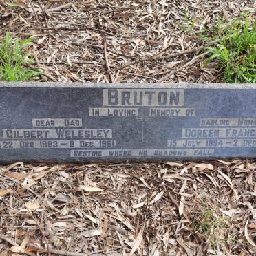 BRUTON Gilbert Welesley 1883-1961 & Doreen Frances 1894-1962