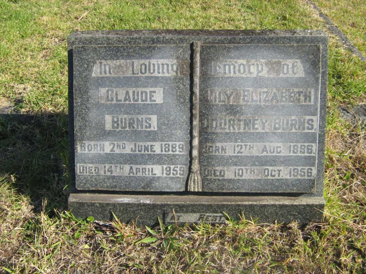 BURNS Claude 1889-1959 &amp; Lily Elizabeth Courtney 1896-1956