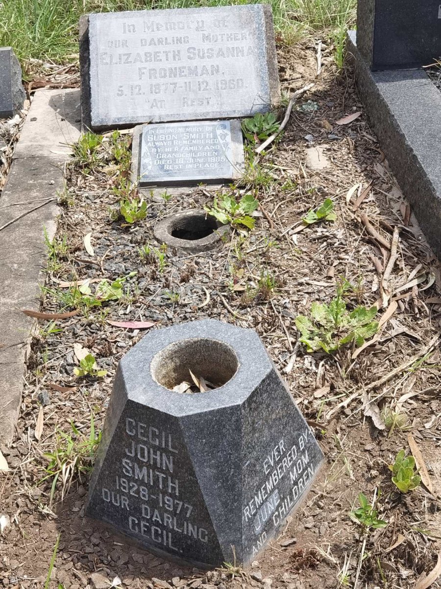 FRONEMAN Elizabeth Susanna 1877-1960 :: SMITH Cecil John 1928-1977 ::  SMITH Suson -1985 _1