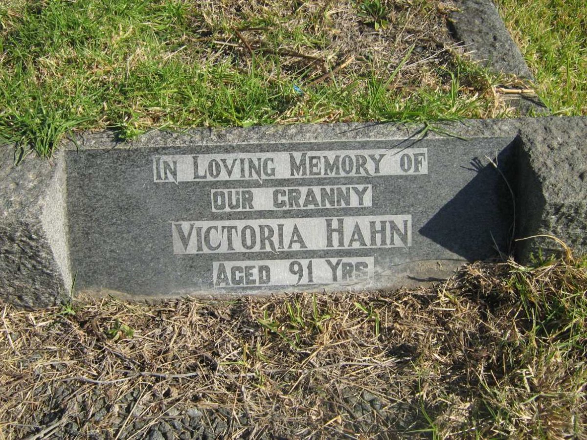HAHN Victoria