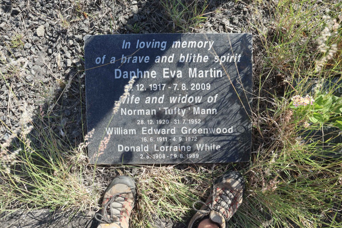 MANN Norman 1920-1952 &amp; Daphne Eva MARTIN 1917-2009 :: GREENWOOD William Edward 1911-1972 :: WHITE Donald Lorraine 1908-1989