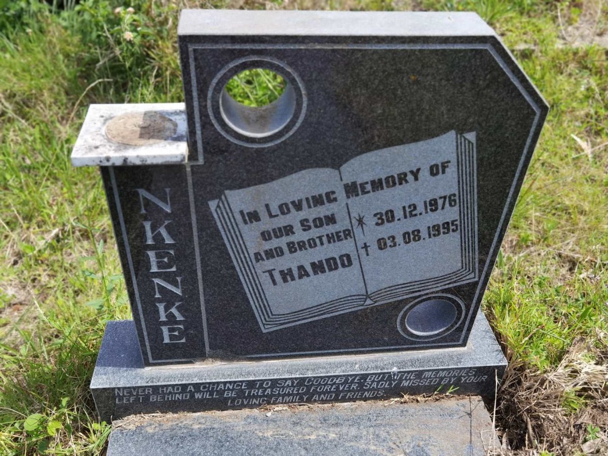 NKENKE Thando 1976-1995