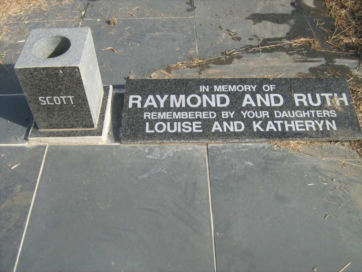 SCOTT Raymond &amp; Ruth 