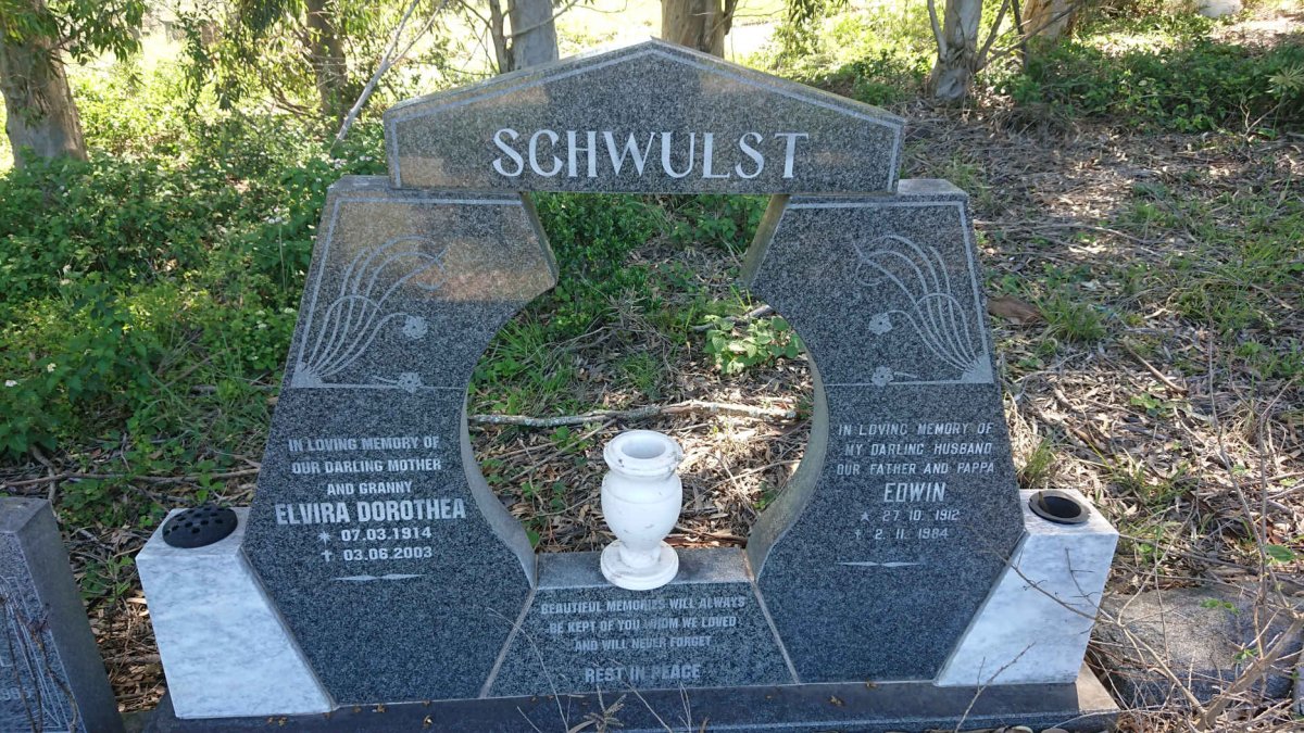 SCHWULST Edwin 1912-1984 &amp; Elvira Dorothea 1914-2003